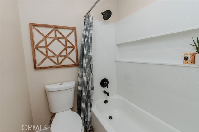 Detail Gallery Image 15 of 30 For 576 Imperial Ave, Sugarloaf,  CA 92386 - 3 Beds | 2 Baths