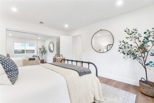 22748 Samuel Street, Torrance CA: https://media.crmls.org/medias/b969a7c6-c647-4a63-ab15-14c3485570aa.jpg