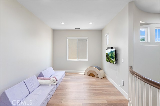 2580 Pearblossom Street, Fullerton CA: https://media.crmls.org/medias/b96b7ef5-10b8-4c86-b76f-811736ff2cf1.jpg