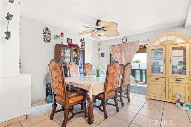 Detail Gallery Image 13 of 42 For 25197 Alpha St, Moreno Valley,  CA 92557 - 3 Beds | 2 Baths