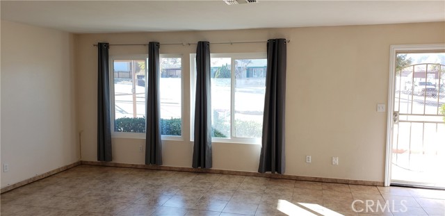 Detail Gallery Image 13 of 66 For 7549 Borrego Trl, Yucca Valley,  CA 92284 - 2 Beds | 2 Baths