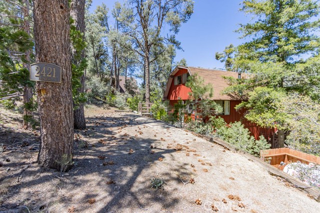 Detail Gallery Image 2 of 36 For 2421 Ironwood Dr, –,  CA 93222 - 3 Beds | 1/1 Baths