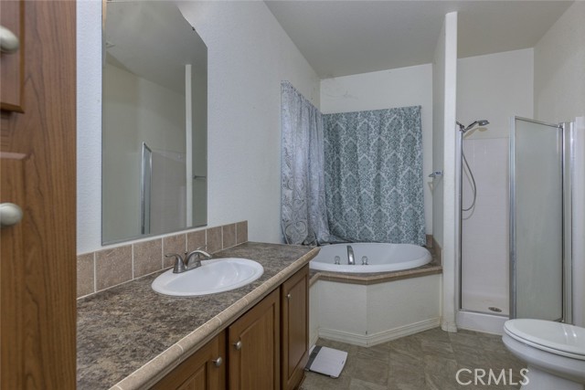 Detail Gallery Image 13 of 57 For 5896 Sherlock, Midpines,  CA 95345 - 2 Beds | 2 Baths