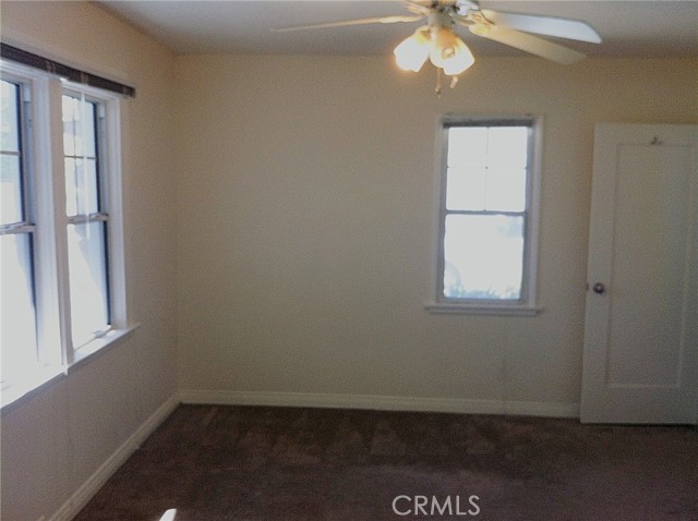 Detail Gallery Image 25 of 29 For 2123 Crescent, Montrose,  CA 91020 - – Beds | – Baths