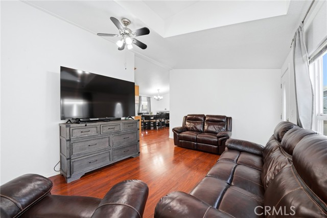 Detail Gallery Image 13 of 29 For 17225 Valley 69w,  Fontana,  CA 92335 - 3 Beds | 2 Baths