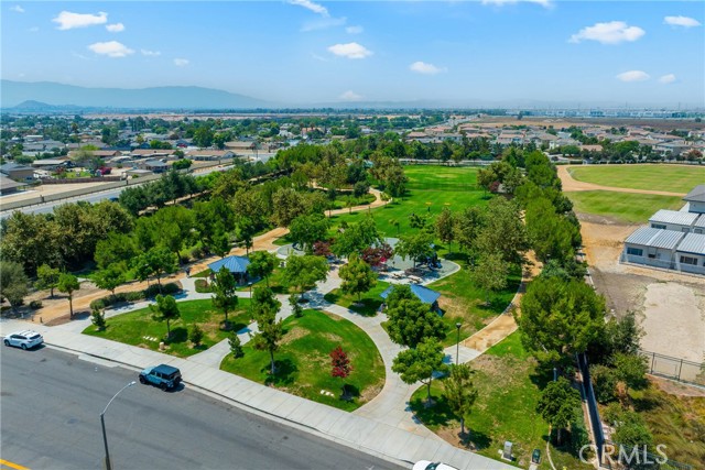 11484 Corte Cuyama, Jurupa Valley CA: https://media.crmls.org/medias/b96f8b0b-901f-4766-9052-24f5e565ea94.jpg