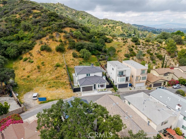 7416 Valaho Lane, Tujunga CA: https://media.crmls.org/medias/b97023ea-c5e9-4691-b9c6-ac019c337e87.jpg