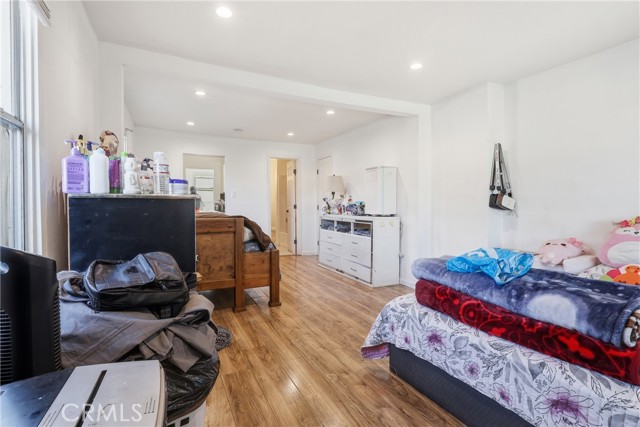 Detail Gallery Image 9 of 54 For 6530 Denver, Los Angeles,  CA 90044 - – Beds | – Baths