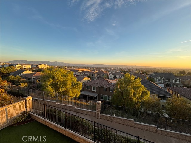 Detail Gallery Image 34 of 37 For 18170 Spyglass Hill, Yorba Linda,  CA 92886 - 4 Beds | 3 Baths