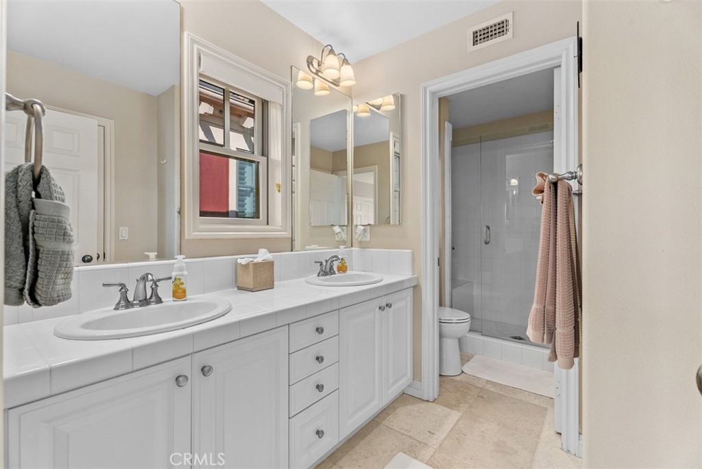 B971f3ec 44b8 4d53 Ac21 76ef13580cbb