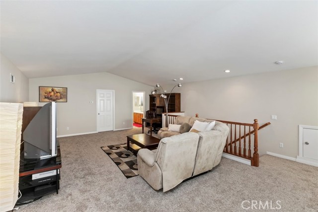 Detail Gallery Image 22 of 32 For 25226 Pacific Crest, Corona,  CA 92883 - 3 Beds | 3/1 Baths