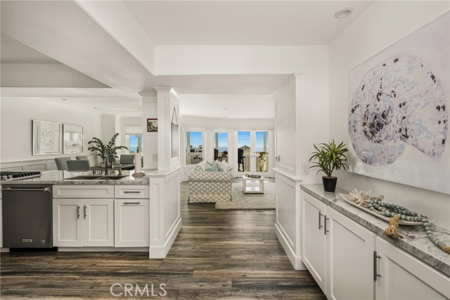 Detail Gallery Image 3 of 31 For 24444 Alta Vista Drive #19,  Dana Point,  CA 92629 - 3 Beds | 3 Baths