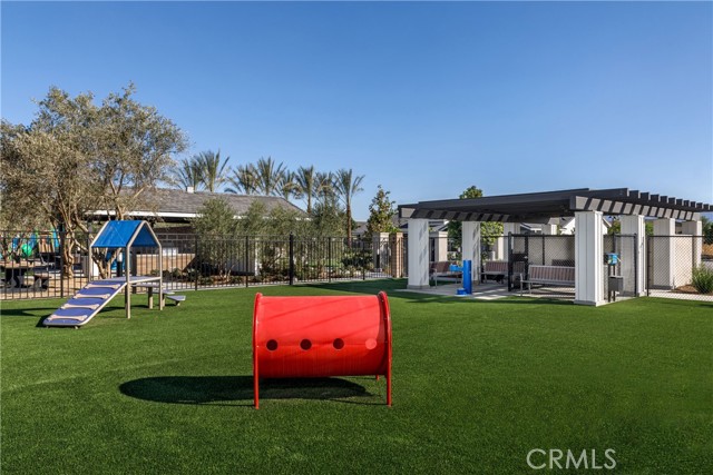 Detail Gallery Image 17 of 22 For 16316 Meadowhouse Ave, Chino,  CA 91708 - 4 Beds | 3/1 Baths