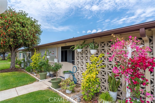 Detail Gallery Image 7 of 48 For 13380 El Dorado Dr 195c,  Seal Beach,  CA 90740 - 2 Beds | 1 Baths