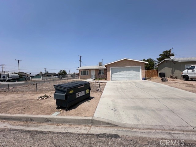 Detail Gallery Image 1 of 6 For 36028 Dividing Line St, Yermo,  CA 93298 - 3 Beds | 1 Baths