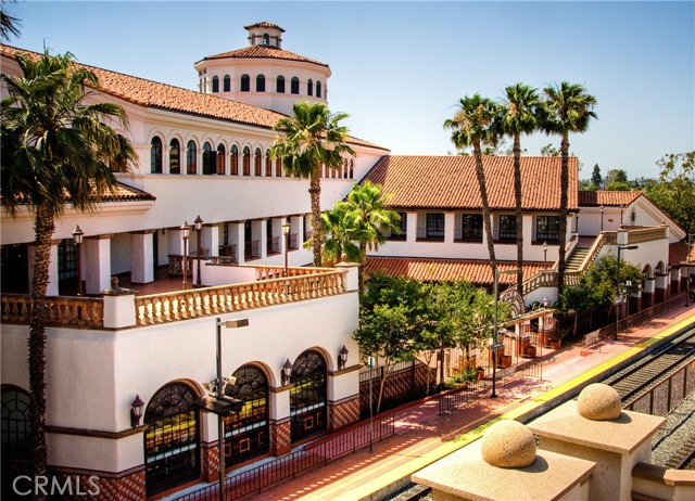 1003 W Myrtle Street, Santa Ana CA: https://media.crmls.org/medias/b974b541-b83d-4212-8408-3e31437b0879.jpg