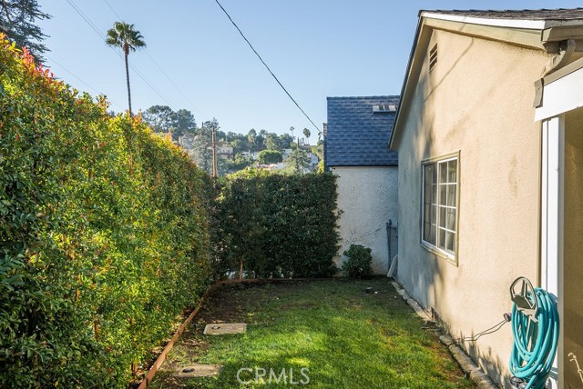 Detail Gallery Image 26 of 26 For 1119 Princeton Dr, Glendale,  CA 91205 - 2 Beds | 1 Baths