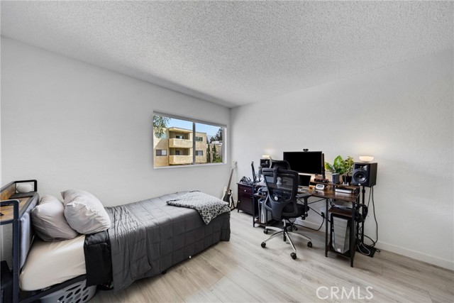2386 E Del Mar Boulevard, Pasadena CA: https://media.crmls.org/medias/b976ac19-3da2-4651-905c-e9a82e014114.jpg