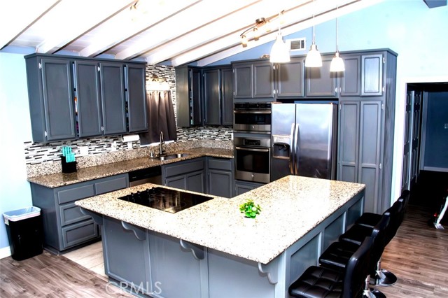 Detail Gallery Image 13 of 30 For 13341 Rancherias, Apple Valley,  CA 92308 - 3 Beds | 2 Baths