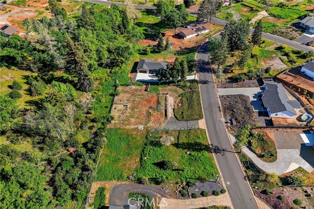 Detail Gallery Image 13 of 27 For 333 Redbud, Paradise,  CA 95969 - – Beds | – Baths