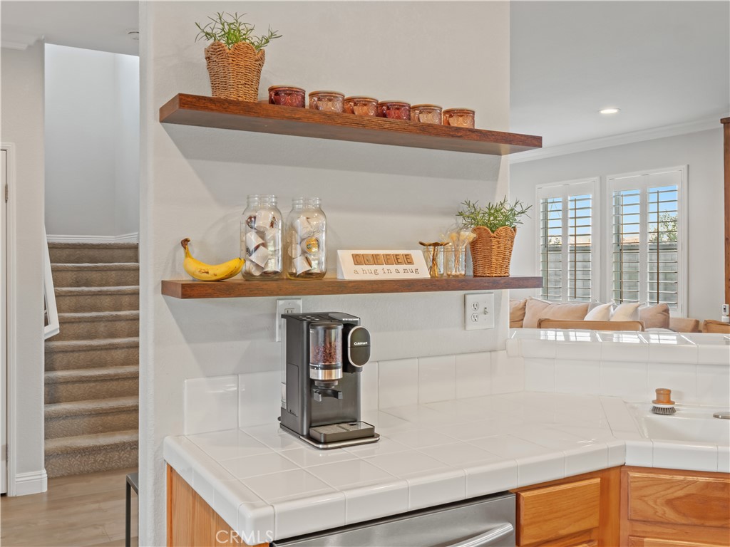 MLS #SR25245032 image #9