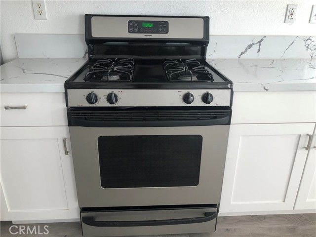 Detail Gallery Image 14 of 42 For 4901 Green River #319,  Corona,  CA 92878 - 3 Beds | 2 Baths