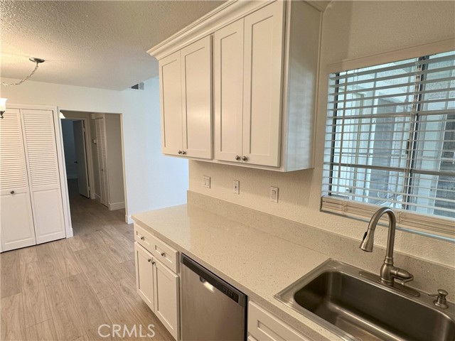 25 Picazo, Rancho Santa Margarita CA: https://media.crmls.org/medias/b9784f95-e27f-4f41-bf89-4d8e137b6e92.jpg