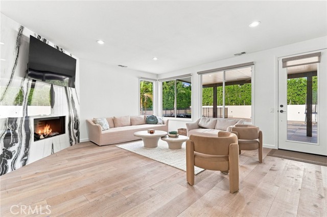 124 Grand Oaks photo 11
