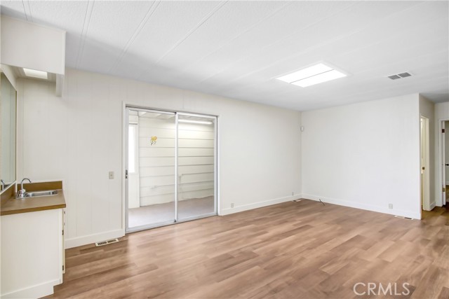 Detail Gallery Image 7 of 25 For 2590 Silver Oak Way, Hemet,  CA 92545 - 2 Beds | 2 Baths