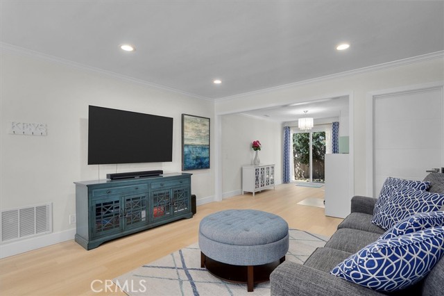 5535 W 142nd Place, Hawthorne CA: https://media.crmls.org/medias/b97aece7-22d8-4ad6-9b0d-e3db09828f68.jpg