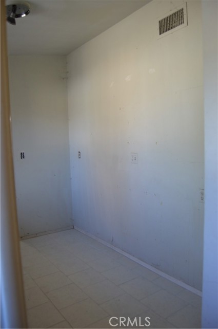 Detail Gallery Image 29 of 72 For 10380 Baker Rd, Lucerne Valley,  CA 92356 - 4 Beds | 2 Baths