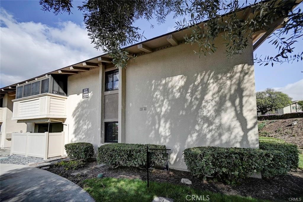 MLS #PW25253532 image #1