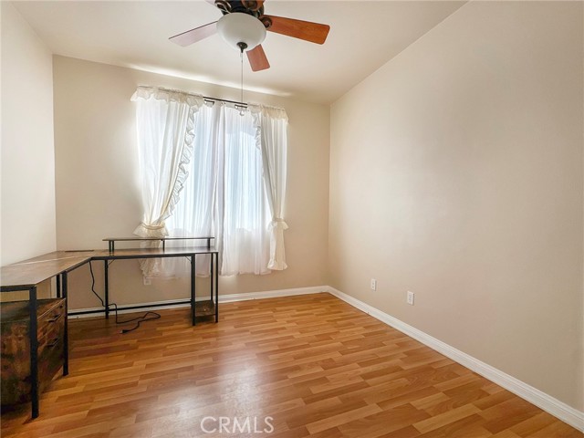 19642 Castle Harbor Court, Apple Valley CA: https://media.crmls.org/medias/b97bc792-7a41-41cb-b7d1-383f31cc1df2.jpg