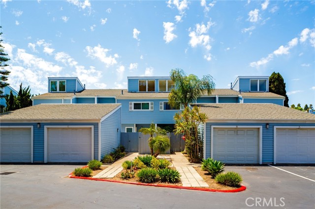 24612 Harbor View Drive, Dana Point CA: https://media.crmls.org/medias/b97c0dac-6f05-446b-a745-e05194fae3df.jpg