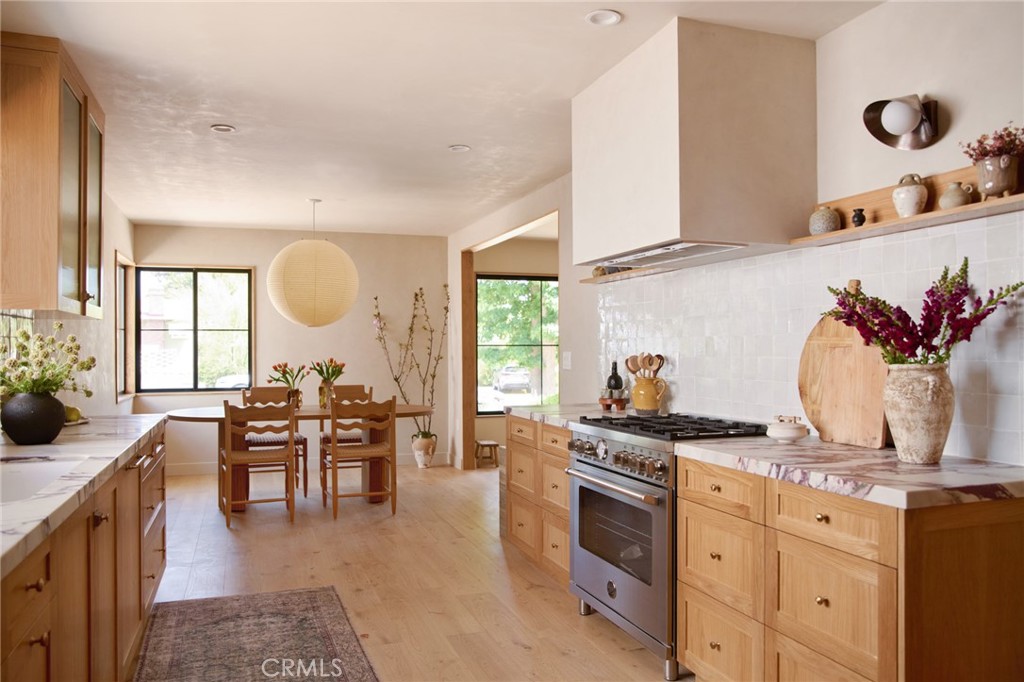 MLS #WS25139948 image #9