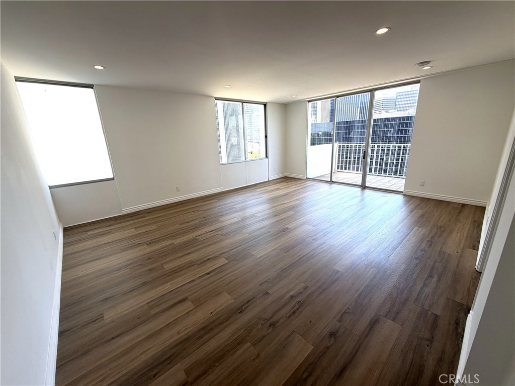 2160 Century Park East #1101