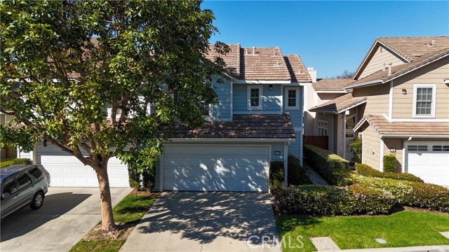 Detail Gallery Image 2 of 51 For 2720 E Walnut #73,  Orange,  CA 92867 - 3 Beds | 3 Baths