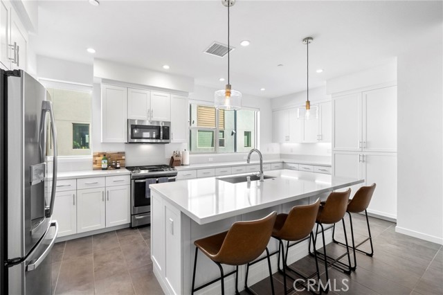 Detail Gallery Image 12 of 67 For 162 Placemark, Irvine,  CA 92614 - 3 Beds | 3/1 Baths