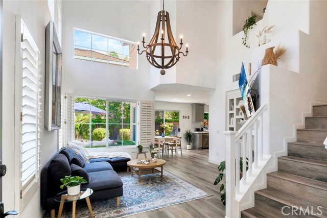 Detail Gallery Image 1 of 45 For 7 Plateau, Aliso Viejo,  CA 92656 - 3 Beds | 3 Baths