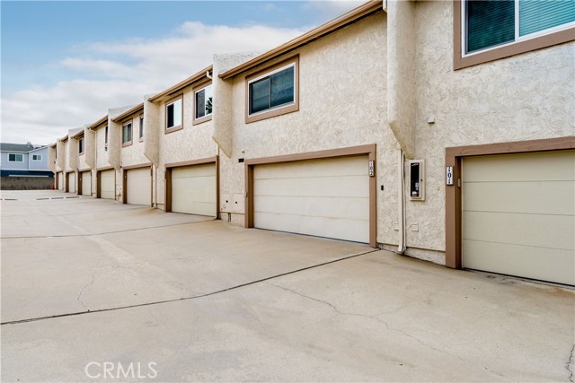 Detail Gallery Image 26 of 31 For 25900 Oak St #102,  Lomita,  CA 90717 - 3 Beds | 2 Baths