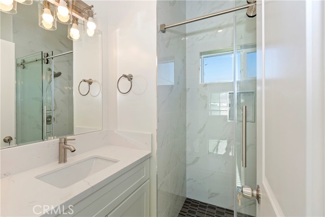 Detail Gallery Image 18 of 25 For 3657 Mountain View Ave, Pasadena,  CA 91107 - 3 Beds | 3 Baths