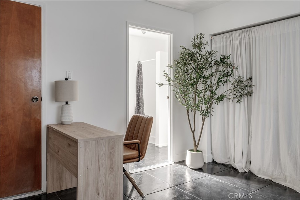 MLS #WS25280753 image #18