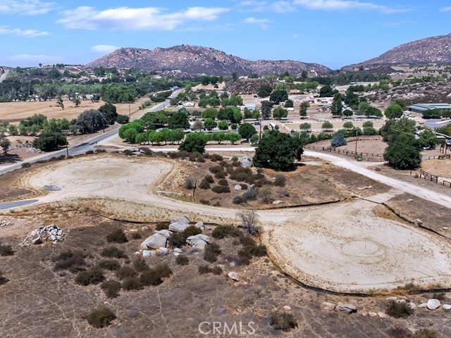 Detail Gallery Image 4 of 13 For 38662 E Benton Rd, Temecula,  CA 92592 - – Beds | – Baths
