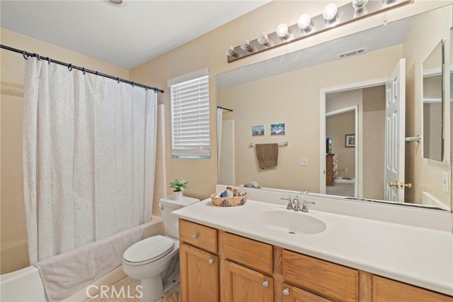 Detail Gallery Image 28 of 31 For 260 S Firenza Way, Orange,  CA 92869 - 4 Beds | 2/1 Baths