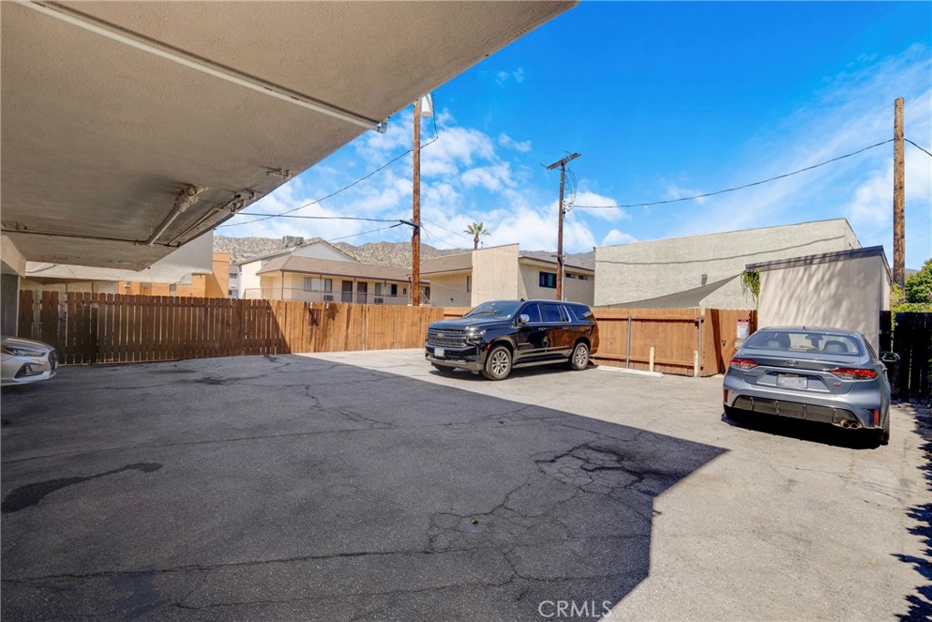 MLS #CV26141069 image #7