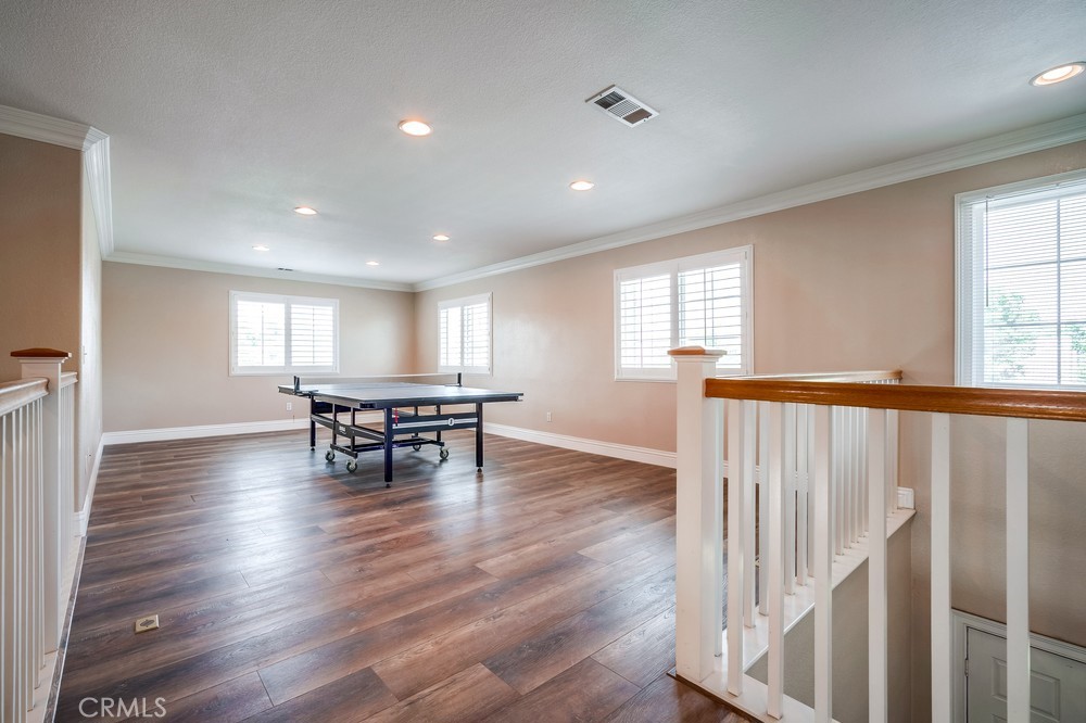 MLS #WS25167113 img 24