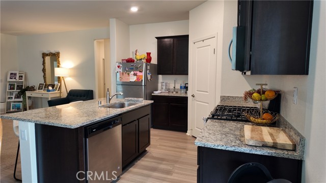 Detail Gallery Image 11 of 45 For 16811 Desert Star, Victorville,  CA 92394 - 3 Beds | 2 Baths