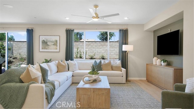 Image 4 of 26 For 16574 Tarano Lane