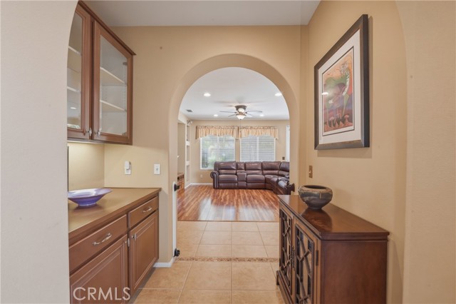 Detail Gallery Image 12 of 67 For 28245 Little Lake Ct, Menifee,  CA 92585 - 4 Beds | 3/1 Baths