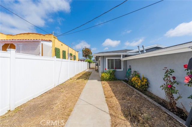 Detail Gallery Image 8 of 40 For 846 W Elberon Ave, San Pedro,  CA 90731 - 3 Beds | 2 Baths